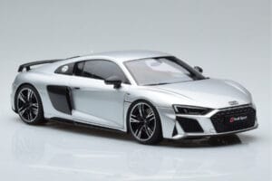 Audi R8 Performance Sudrabs Kengfai 1:18 VAKF-0354 Metāls — attēls 6 no 10