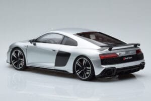 Audi R8 Performance Sudrabs Kengfai 1:18 VAKF-0354 Metāls — attēls 7 no 10