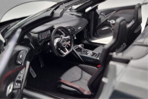 Audi R8 Spyder Performance Nardo Pelēks Kengfai 1:18 VAKF-0352 Metāls — attēls 9 no 11