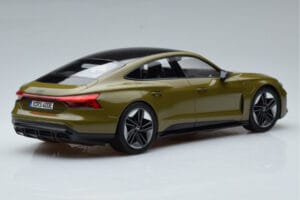 Audi RS E-Tron GT Olīvzaļš Norev 1:18 188380 Metāls — attēls 2 no 6