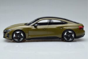 Audi RS E-Tron GT Olīvzaļš Norev 1:18 188380 Metāls — attēls 3 no 6