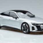 Audi RS e-tron GT Sudrabs Norev 1:18 188381 Metāls - image 4 of 6