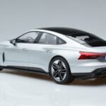 Audi RS e-tron GT Sudrabs Norev 1:18 188381 Metāls - image 5 of 6