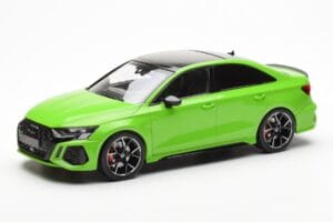 Audi RS3 8Y Sedan Zaļš MCG 1:18