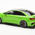 Audi RS3 8Y Sedan Zaļš MCG 1:18 - image 5 of 6