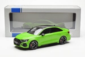 Audi RS3 8Y Sedan Zaļš MCG 1:18 MCG18449 Metāls — attēls 6 no 6