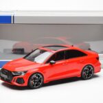 Audi RS3 8Y Sedan Sarkans MCG 1:18 - image 6 of 6