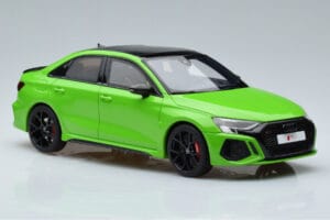 Audi RS3 8Y Sedans Zaļš GT Spirit 1:18 GT414 Sveķi — attēls 4 no 6