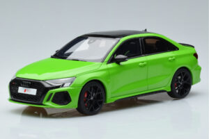 Audi RS3 8Y Sedans Zaļš GT Spirit 1:18