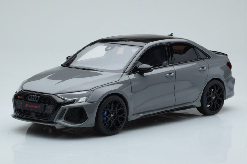 Audi RS3 8Y Sedan Performance Edition Pelēks GT Spirit 1:18