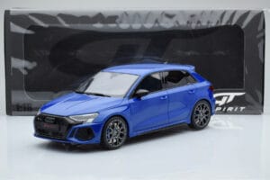 Audi RS3 8Y Sportback Performance Edition Nagaro Zils GT Spirit 1:18 GT884 Sveķi — attēls 5 no 5