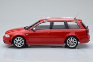 Audi RS4 B5 Avant Sarkans Otto 1:18 OT1026B Sveķi — attēls 3 no 6
