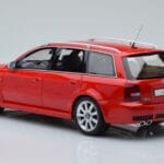 Audi RS4 B5 Avant Sarkans Otto 1:18 - image 5 of 6
