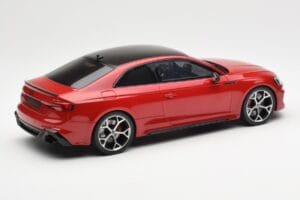 Audi RS5 B9 Competition Sarkans GT Spirit 1:18 GT457 Sveķi — attēls 2 no 6