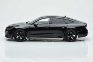 Audi RS7 C8 Sportback Tumšs Kengfai 1:18 VAKF-0331 Sveķi — attēls 4 no 7