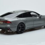 Audi RS7 C8 Sportback Pelēks Kengfai 1:18 VAKF 0333 Sveķi - image 3 of 7
