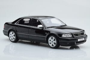 Audi S8 D2 Melns Otto 1:18 OT082 Sveķi — attēls 4 no 6