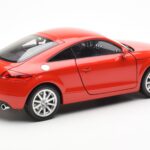 Audi TT 8J Sarkans Metallic Minichamps 1:18 - image 3 of 8