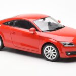 Audi TT 8J Sarkans Metallic Minichamps 1:18 - image 6 of 8