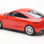 Audi TT 8J Sarkans Metallic Minichamps 1:18 - image 7 of 8