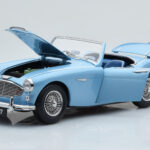 Austin-Healey 3000 Mk1 BN7 Zils Kyosho 1:18 - image 2 of 8