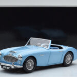 Austin-Healey 3000 Mk1 BN7 Zils Kyosho 1:18 - image 8 of 8