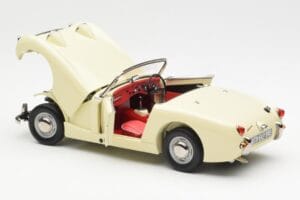 Austin-Healey Sprite Mk I Open Old English Balts Kyosho 1:18 08953EW Metāls — attēls 5 no 8