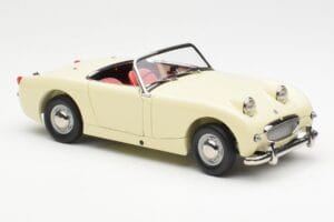 Austin-Healey Sprite Mk I Open Old English Balts Kyosho 1:18 08953EW Metāls — attēls 6 no 8