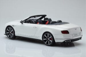 Bentley Continental GTC V8 S Balts GT Spirit 1:18 ZM046 Sveķi — attēls 5 no 6