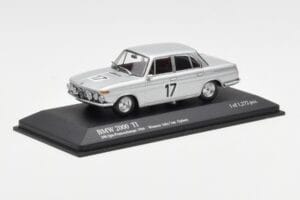 BMW 2000 Ti #17 J. Ickx / C. van Ophem Winners 24 Hours of Spa 1966 Minichamps 1:43 400662517 Metāls — attēls 2 no 4