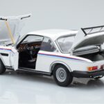 BMW 3.0 CSL E9 Balts Dealer Edition Minichamps 1:18 - image 4 of 7