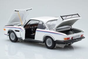 BMW 3.0 CSL E9 Balts Dealer Edition Minichamps 1:18 80435A5D020 Metāls — attēls 4 no 7