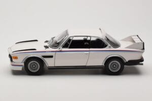 BMW 3.0 CSL E9 Balts Heritage Edition Minichamps 1:18 80432411550 Metāls — attēls 4 no 8