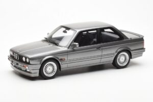 BMW 325i E30 Pelēks Metallic Otto 1:18