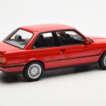 BMW 325i E30 Sarkans Norev 1:18 - image 2 of 6