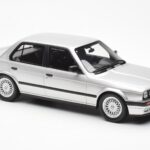 BMW 325i E30 Sudrabs Otto 1:18 - image 4 of 6