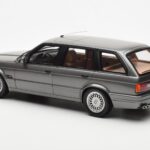 BMW 325i E30 Touring Pelēks Otto 1:18 - image 5 of 6