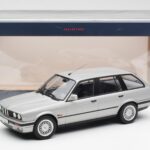 BMW 325i E30 Touring Sudrabs Norev 1:18 - image 6 of 6