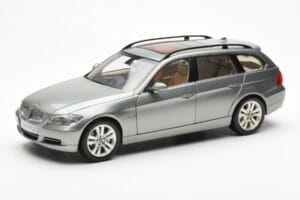 BMW 330i E91 Touring Pelēks Metallic Kyosho 1:18