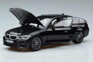 BMW 330i G20 Melns Metallik Norev 1:18 183277 Metāls — attēls 2 no 7
