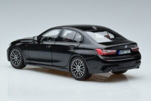 BMW 330i G20 Melns Metallik Norev 1:18 183277 Metāls — attēls 6 no 7