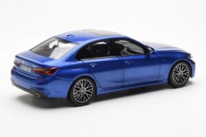 BMW 330i G20 Portimao Zils Metallic Norev 1:18 80432450999 Metāls — attēls 3 no 8