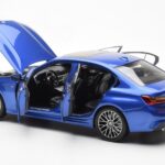 BMW 330i G20 Portimao Zils Metallic Norev 1:18 - image 5 of 8