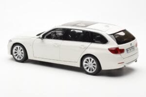 BMW 335i F31 Touring Alpine Balts Paragon 1:18 80432244242 Metāls — attēls 7 no 8