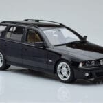 BMW 540 E39 Touring M Package Melns Otto 1:18 - image 4 of 6