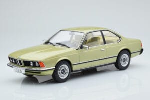 BMW 628 CSi E24 Gaiši Zaļš MCG 1:18