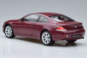 BMW 645Ci E63 Tumši Sarkans Kyosho 1:18 08701CR Metāls — attēls 6 no 7