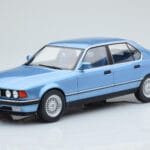 BMW 7 Series E32 730i Zils MCG 1:18 MCG18160 Metāls