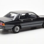 BMW 733i E23 Melns Metallic KK-Scale 1:18 - image 2 of 6
