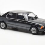 BMW 733i E23 Melns Metallic KK-Scale 1:18 - image 4 of 6